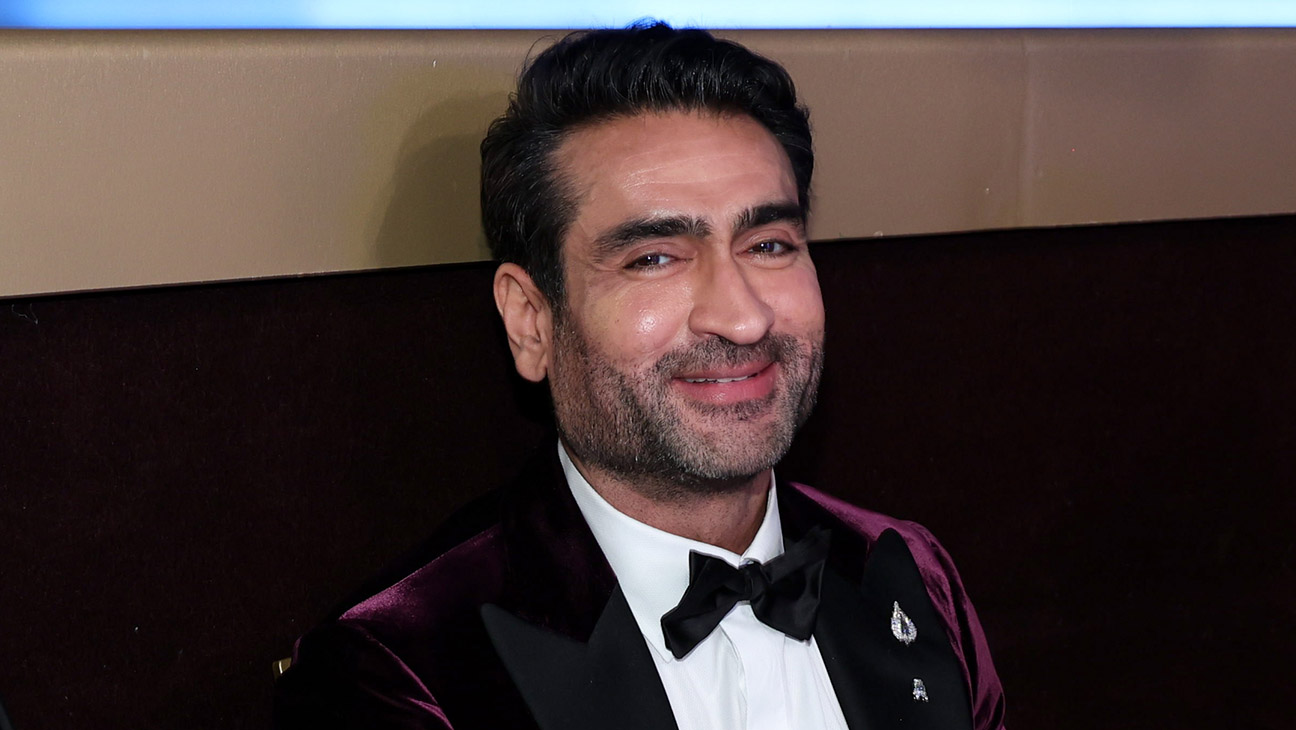 Kumail Nanjiani Lesz A 2026 Os DGA Awards H Zigazd Ja Artportal Kumail Nanjiani Lesz A 2026 Os DGA Awards Hazigazdaja