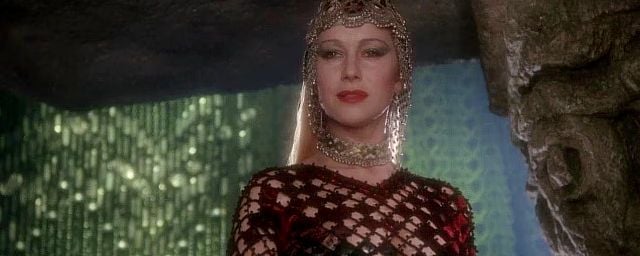 Helen Mirren Morgana szerepében