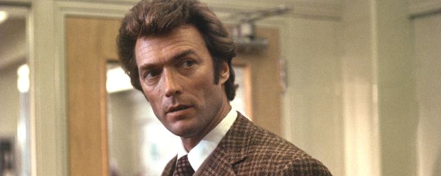Clint Eastwood közeliben a Dirty Harryből