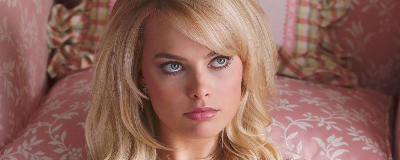 Margot Robbie és Leonardo DiCaprio - A Wall Street farkasa jelenet