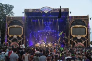 Nyomozás folyik, miután egy halott újszülöttet találtak a WC-ben az Electric Forest fesztiválon