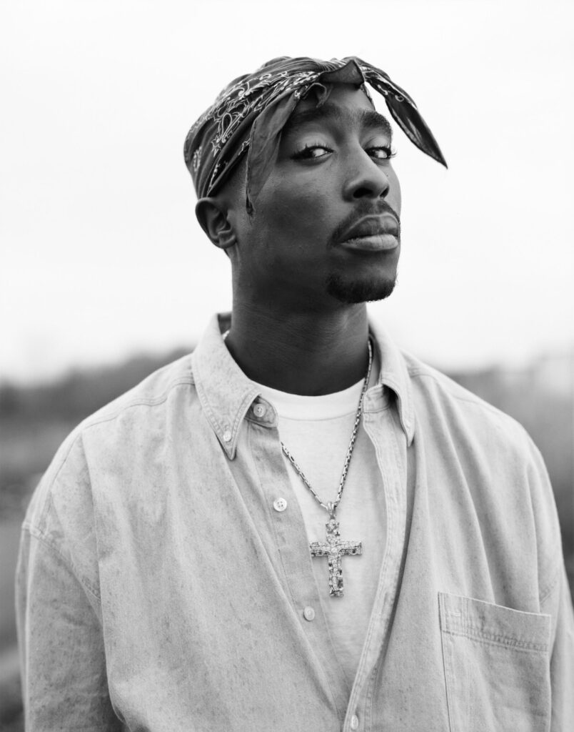 Dana Lixenberg. Tupac Shakur, 1993-as sorozat: Portrék. A művész és Grimm Amsterdam, London, New York jóvoltából. © Dana Lixenberg