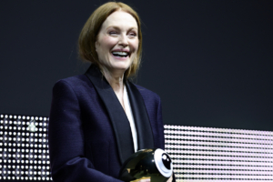Julianne Moore átveszi Zürich Arany Ikon díját – németül