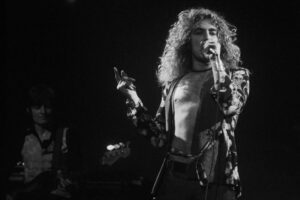 Ritka Led Zeppelin lemez, amelyet a banda meg akart semmisíteni, előkerült az Antiques Roadshow-n